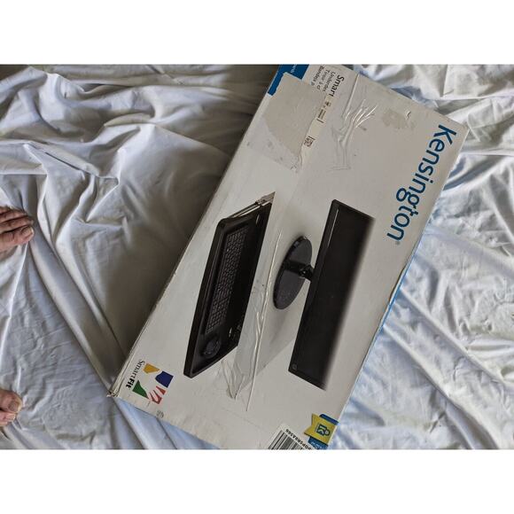 Tablet Backpack Padded Striped Interior Compartments Lightweight‎ Office Durable - Picture 6 of 7